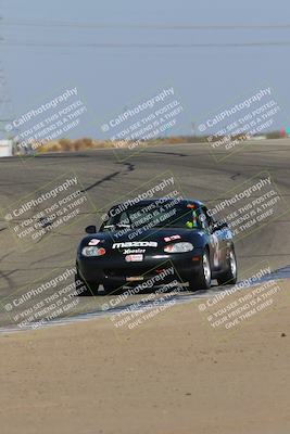 media/Oct-29-2022-CalClub SCCA (Sat) [[e05833b2e9]]/Race Group 3/Qualifying (Outside Grapevine)/